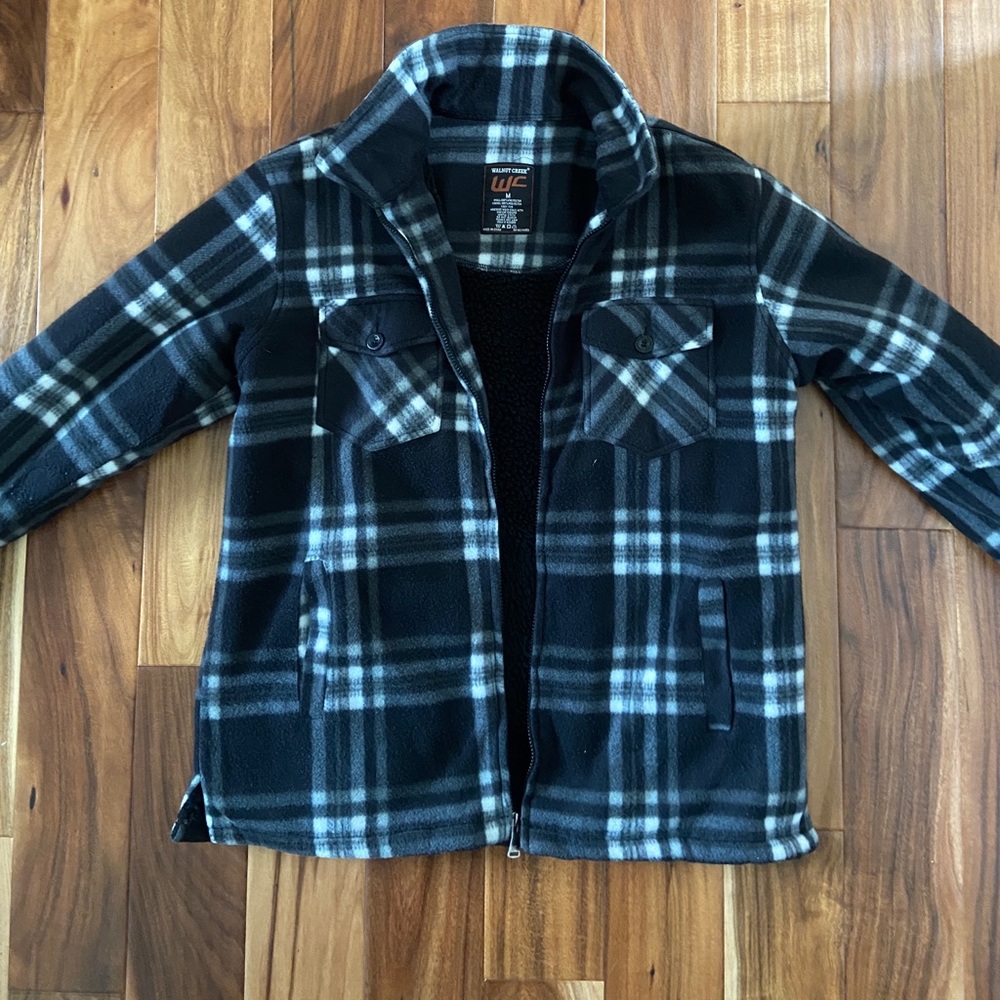 Walnut Creek Outdoors Brand Fleece Shirt Jacket-M